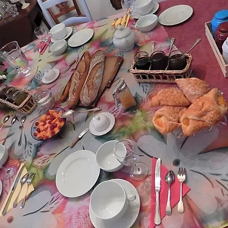 Le Petit Massigny Bed & Breakfast 3*